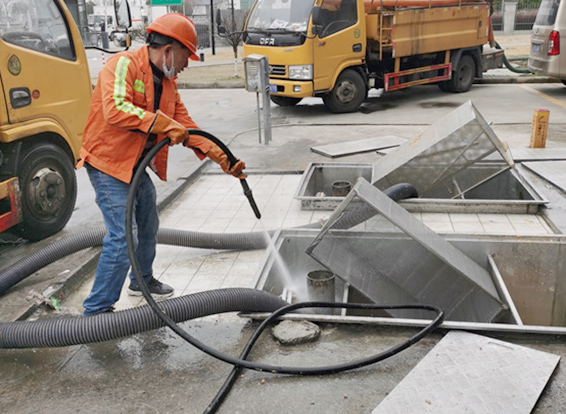 王五镇隔油池清理